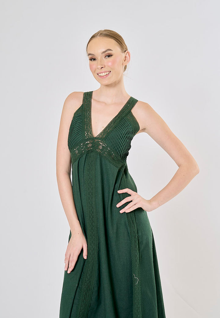 Rocco Alphine Green V- Neck Sleeveless Midi Dress
