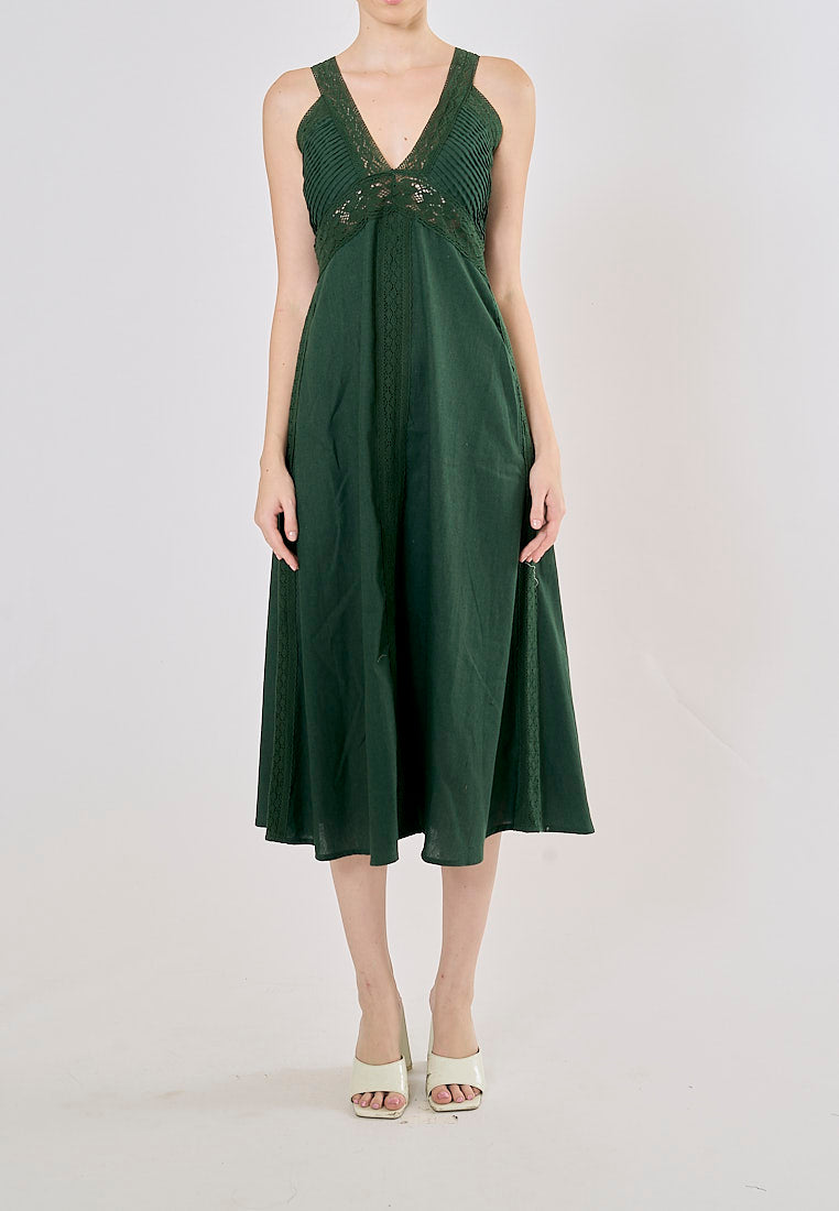 Rocco Alphine Green V- Neck Sleeveless Midi Dress