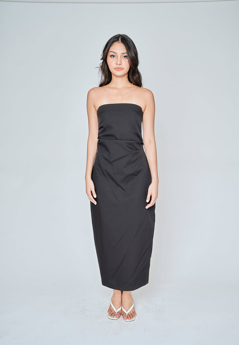 Reya Black Classic Straight Cut Tube Midi Dress