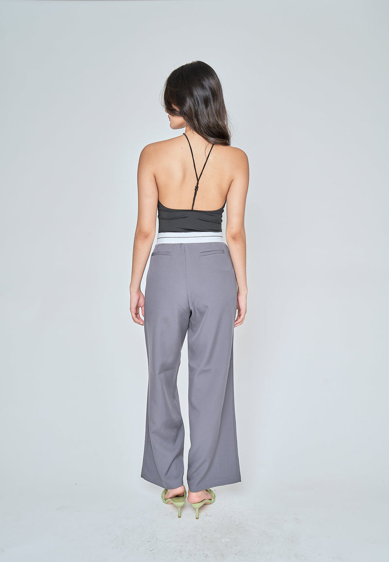 Jorren Grey Zipper Fly White Waistline Pleated Staright Cut Trouser