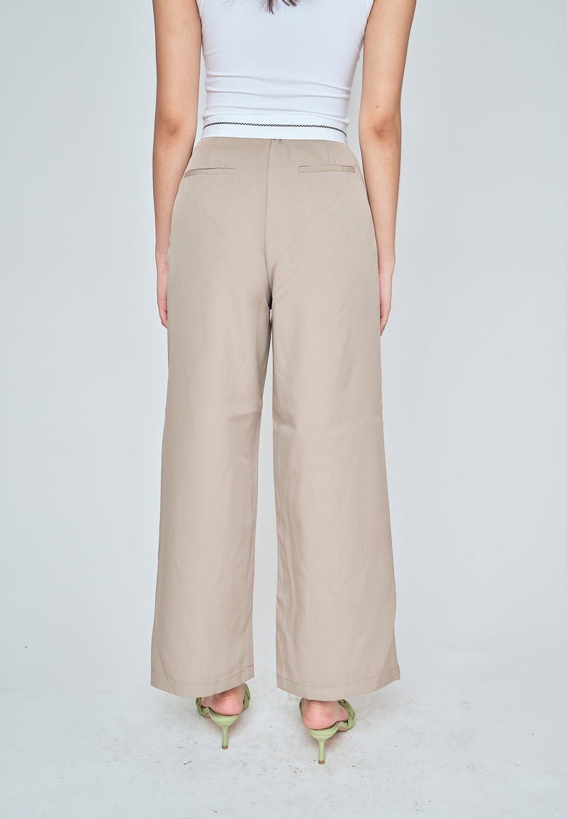 Jorren Khaki Zipper Fly White Waistline Pleated Staright Cut Trouser