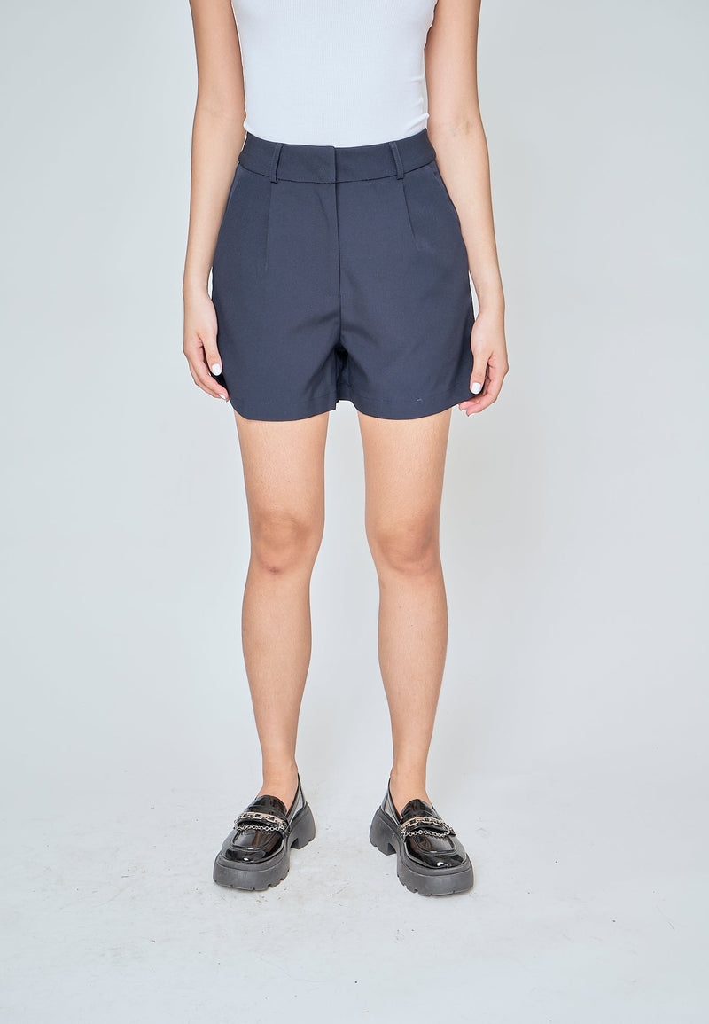 Zeline Navy Blue Zipper Fly Pleated Casual Shorts with Belt