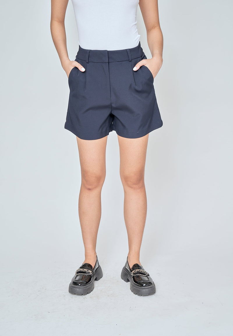 Zeline Navy Blue Zipper Fly Pleated Casual Shorts with Belt