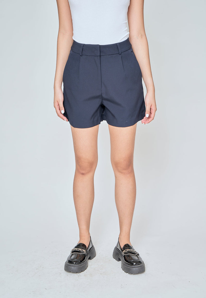 Zeline Navy Blue Zipper Fly Pleated Casual Shorts with Belt