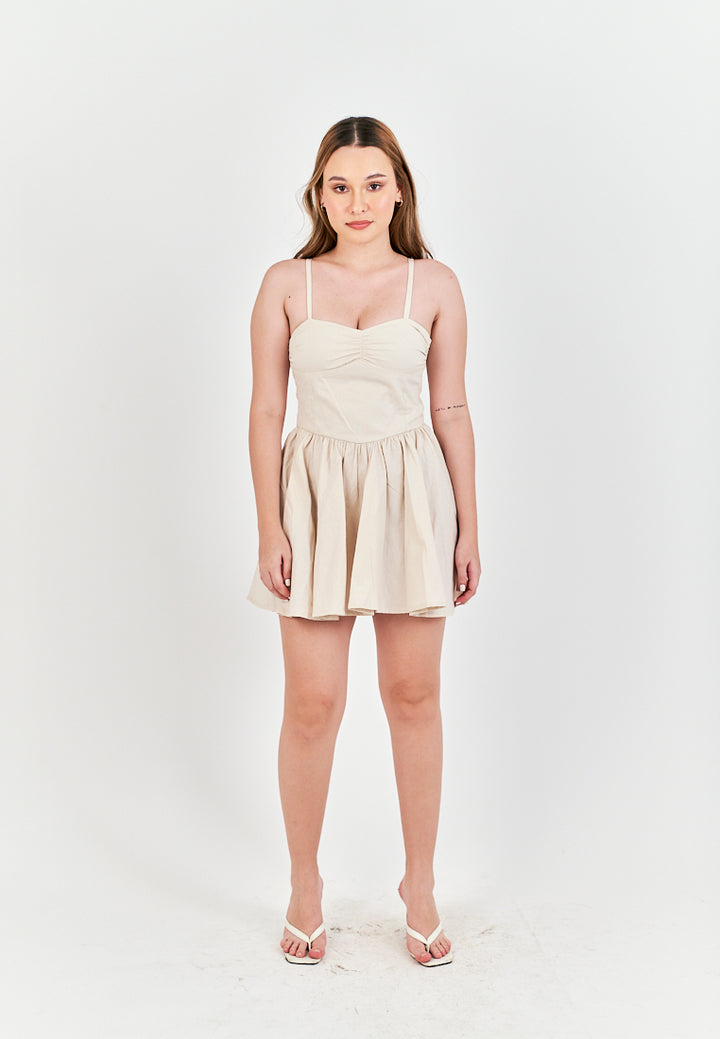 Arrietty Off White Sweetheart Neckline Sleeveless Smocked Zipper Back Mini Dress