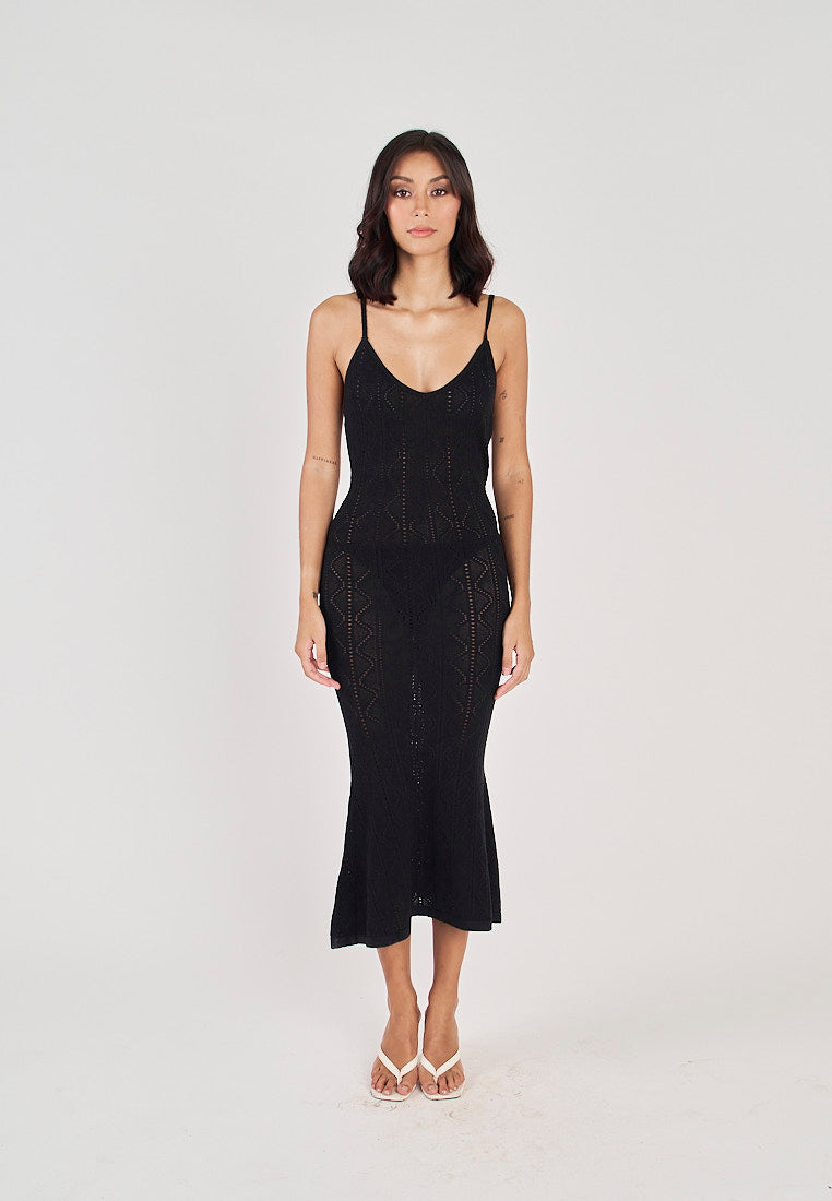 Leica Black Knitted Eyelet V Neck Sleeveless Mermaid Midi Dress