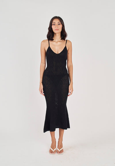 Leica Black Knitted Eyelet V Neck Sleeveless Mermaid Midi Dress