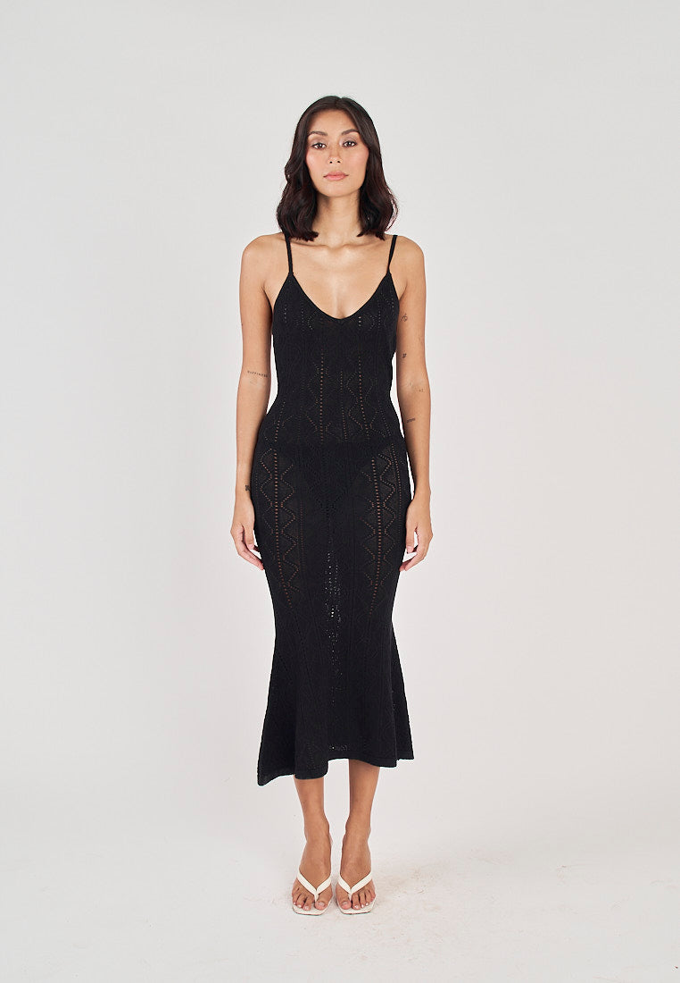 Leica Black Knitted Eyelet V Neck Sleeveless Mermaid Midi Dress