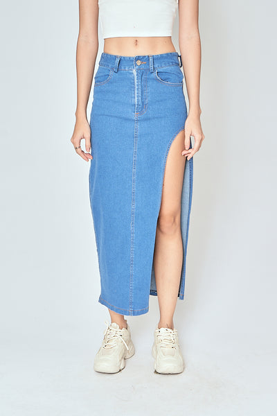 Eury Blue Denim Zipper Fly Side Slit Multi-Pockets Midi Skirt