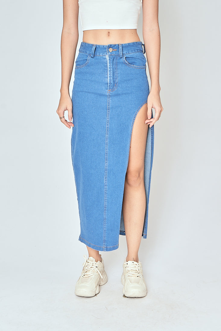 Eury Blue Denim Zipper Fly Side Slit Multi-Pockets Midi Skirt