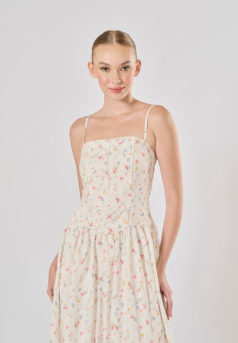 Legacy White Floral Print A-Line Maxi Dress