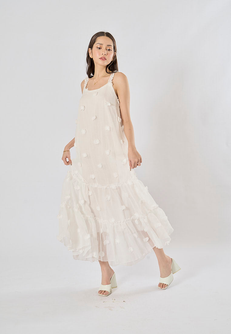 Fierro White Flower Pattern Lace Maxi Dress