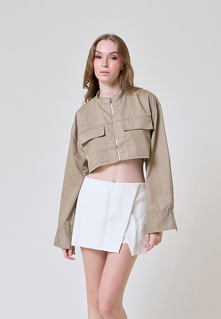 Jiovanna Moss Green Turn Down Collar Front Pockets Long Sleeves Crop Top