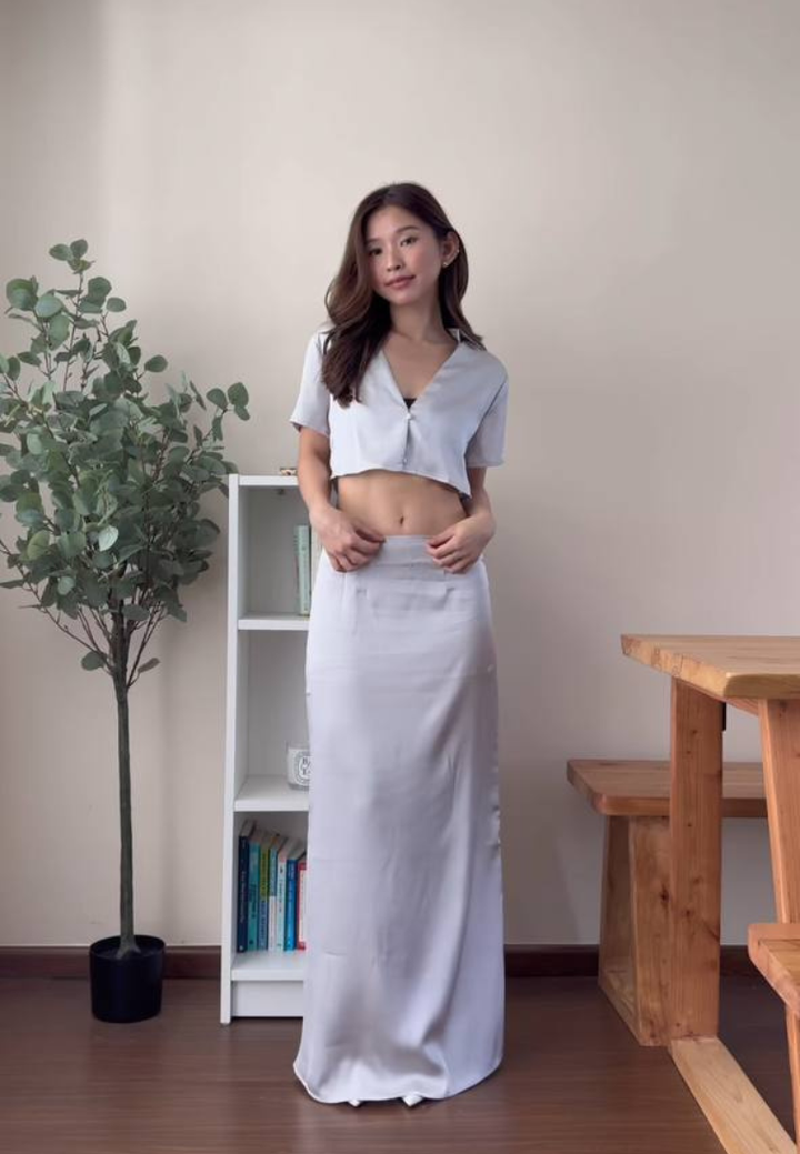 Edge Grey V Neck Turn Down Collar Buttons Up Short Sleeve Crop Top