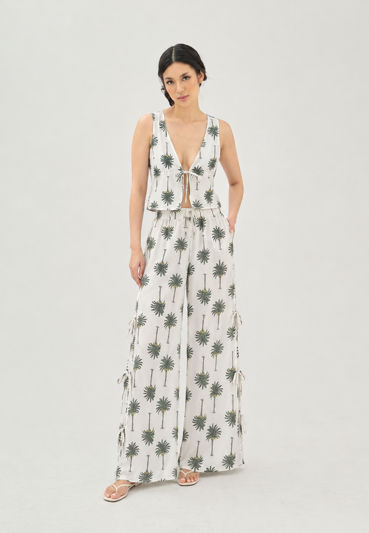 Sevyn White Green V Neck Floral Print  Vest Drawstring Waist Long Pants Trouser Set