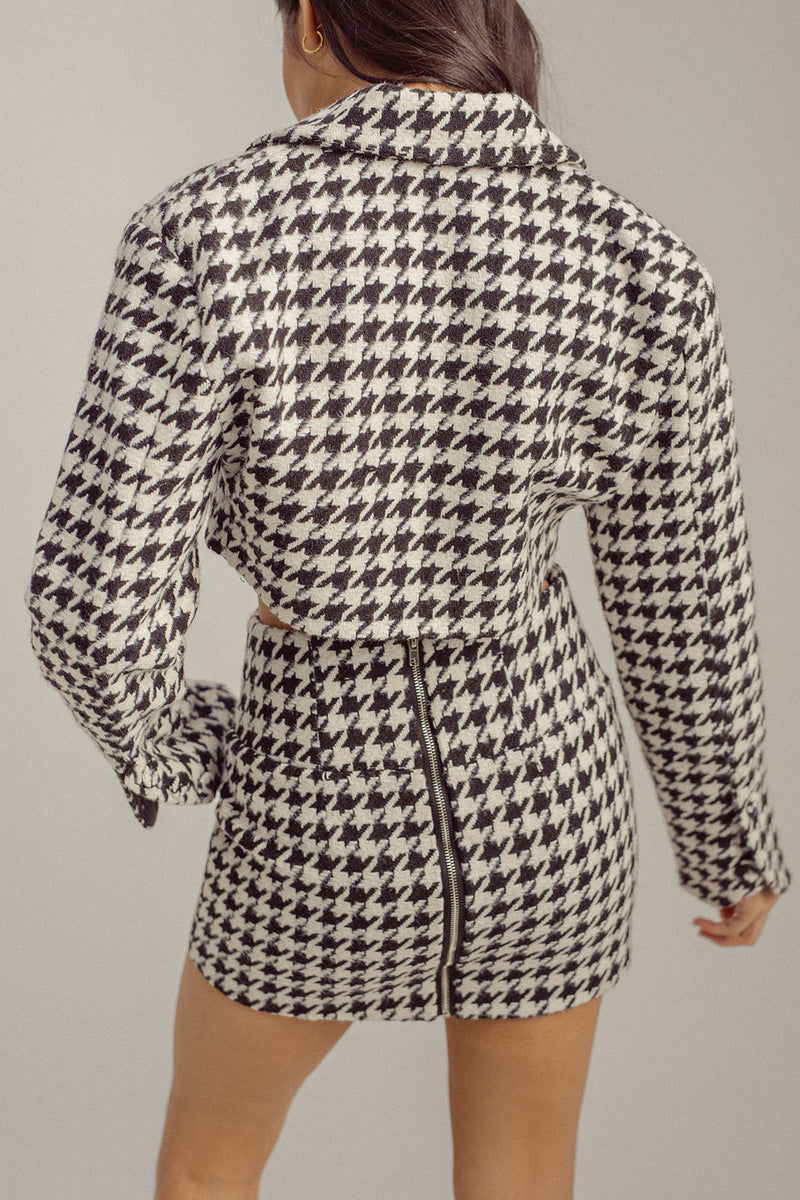 Halsey Black and White Plaid Notched Collar V Necklong Long Sleeves Cropped Blazer