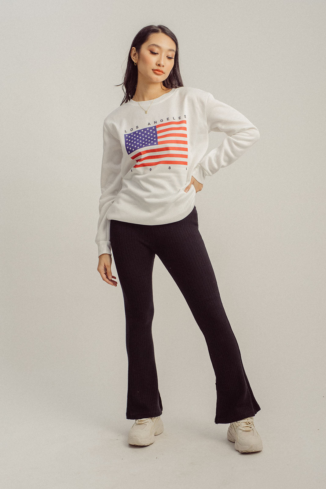 Bren White Flag Print Crew Neck Long Sleeves Sweatshirt