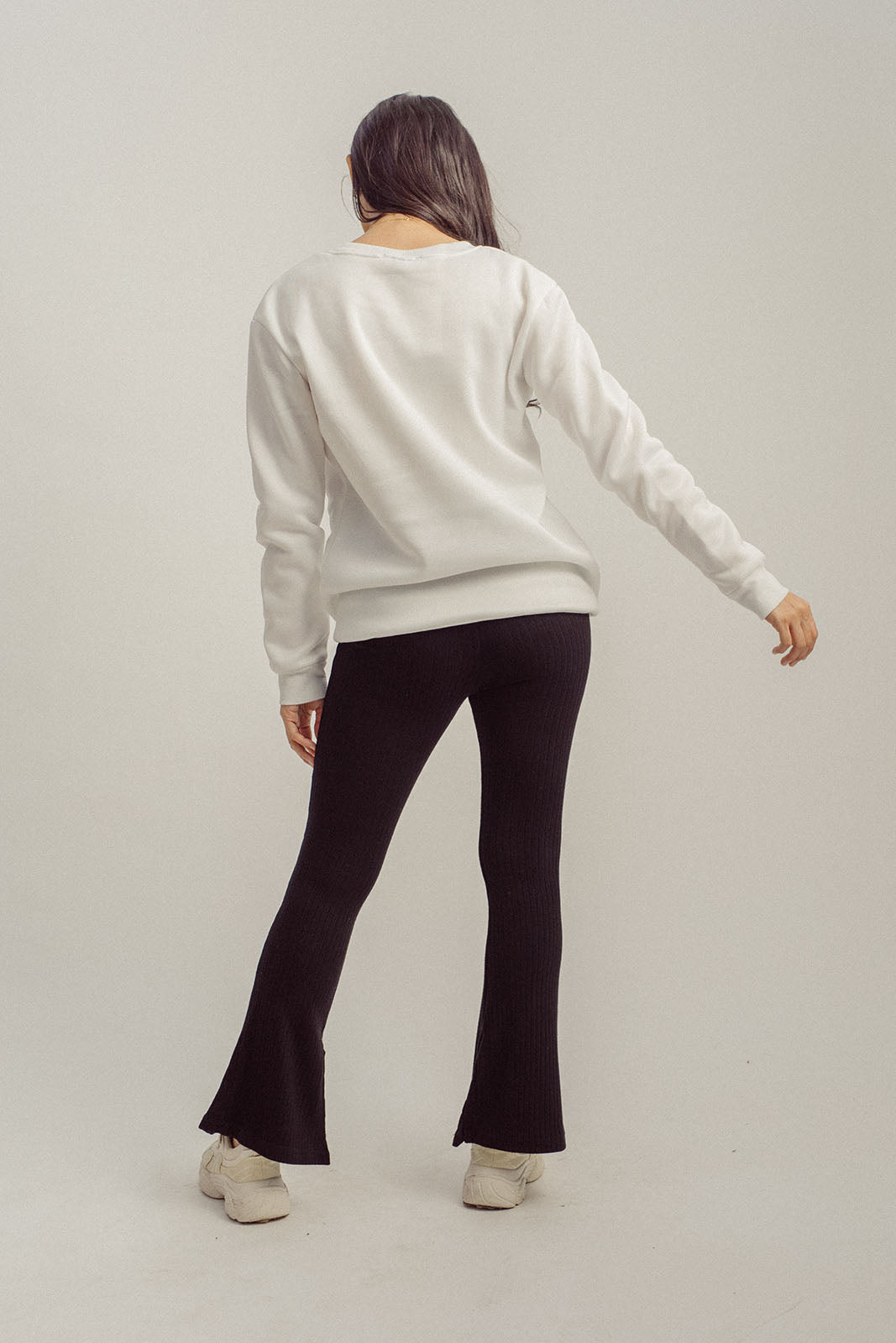 Bren White Flag Print Crew Neck Long Sleeves Sweatshirt