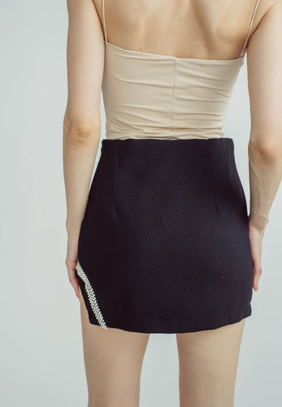 Aiza Black Side Cut with Embellishment Mini Skirt