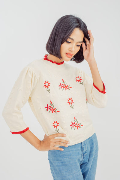 Dryn Beige Knitted Floral Embroidery Crew Neck 3/4 Sleeves Top