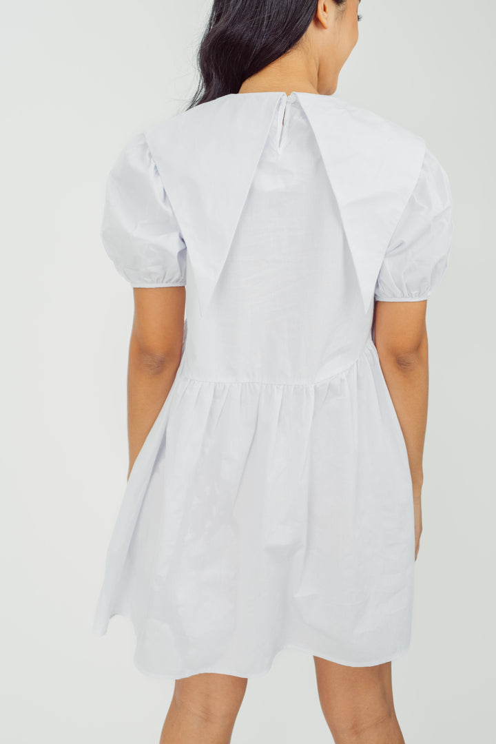 Talitha White Round Neck Ribbon Collar Short Sleeves Loose Mini Dress