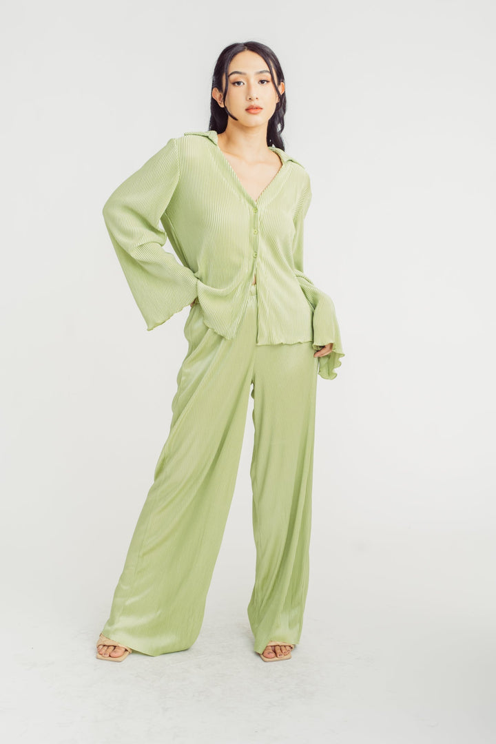 Ryker Green Pleated Elastic Waist Straight Cut Culottes