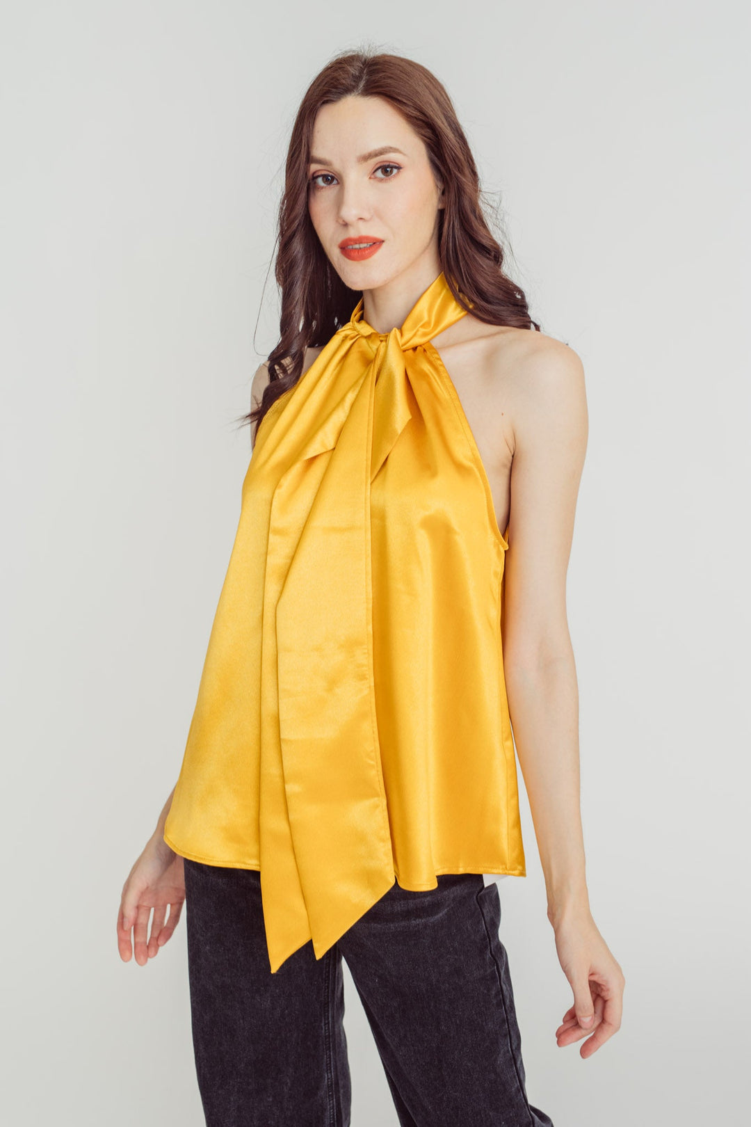 Jennifer Gold Yellow Front Bow Halter Turtle Neck Sleeveless Top