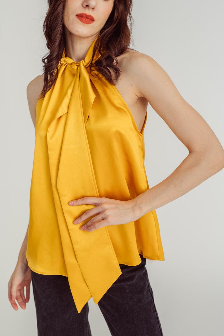 Jennifer Gold Yellow Front Bow Halter Turtle Neck Sleeveless Top