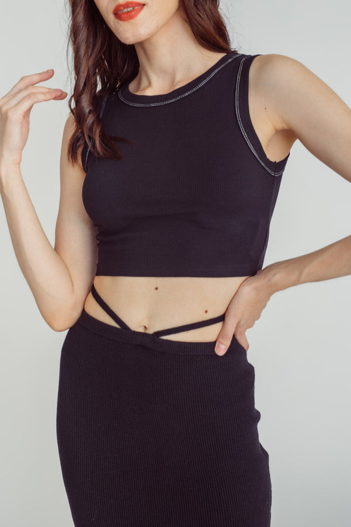 Bane Black Knitted Wide Neck Sleeveless Contrast Thread Tank Top