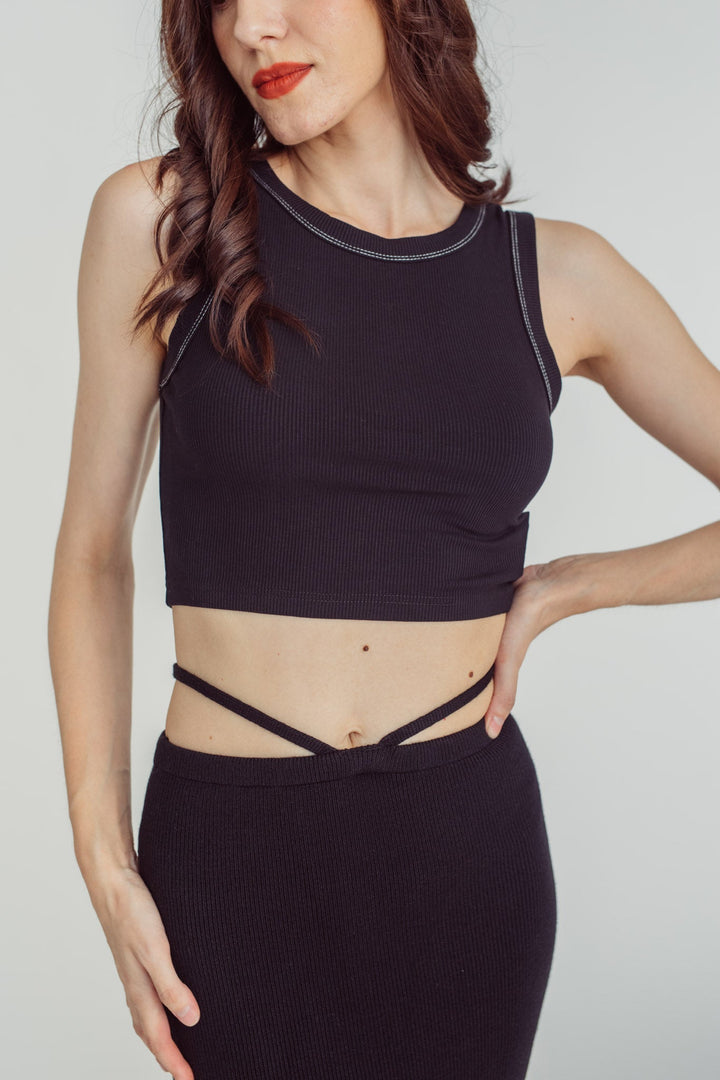 Bane Black Knitted Wide Neck Sleeveless Contrast Thread Tank Top