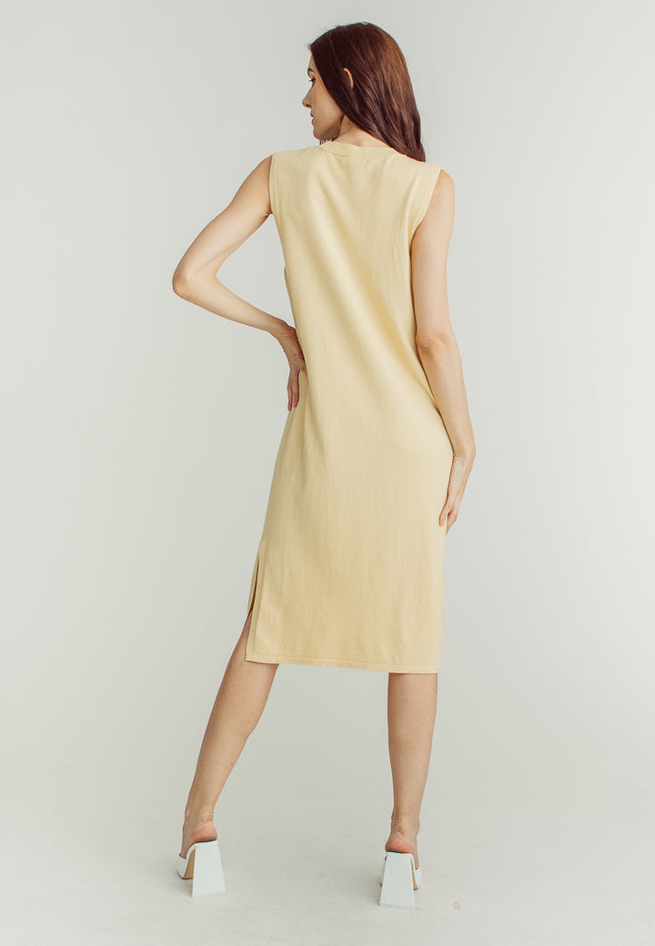 Stela Beige Round Neckline Sleeveless Kntted Midi Dress
