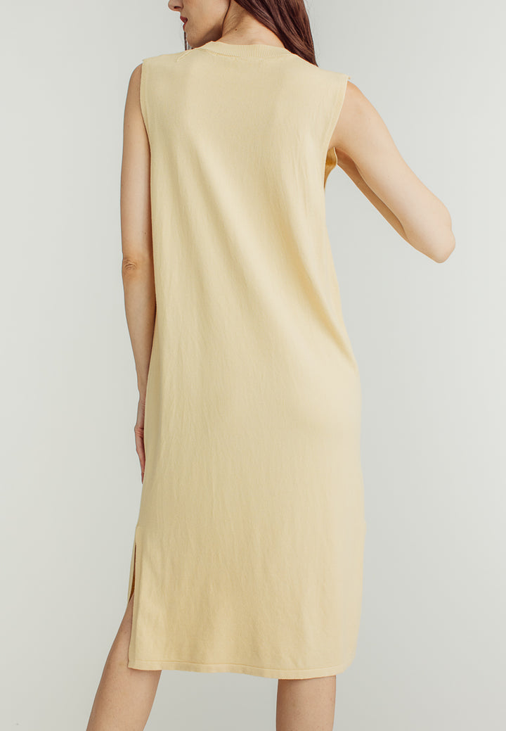 Stela Beige Round Neckline Sleeveless Kntted Midi Dress