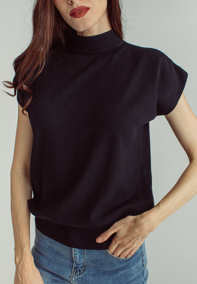 Jarvis Black Sleeveless Round Neckline Knitted Top