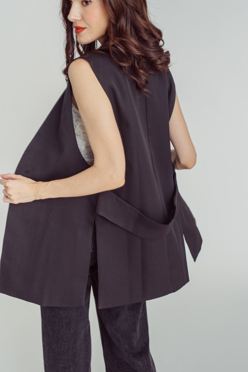 Dior Black V Neck Single Button Sleeveless Vest Top