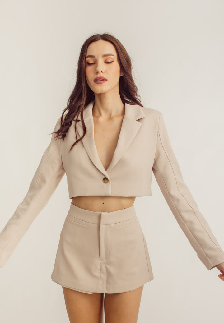 Vica Cream Notched Collar V Neck Long Sleeves Crop Blazer