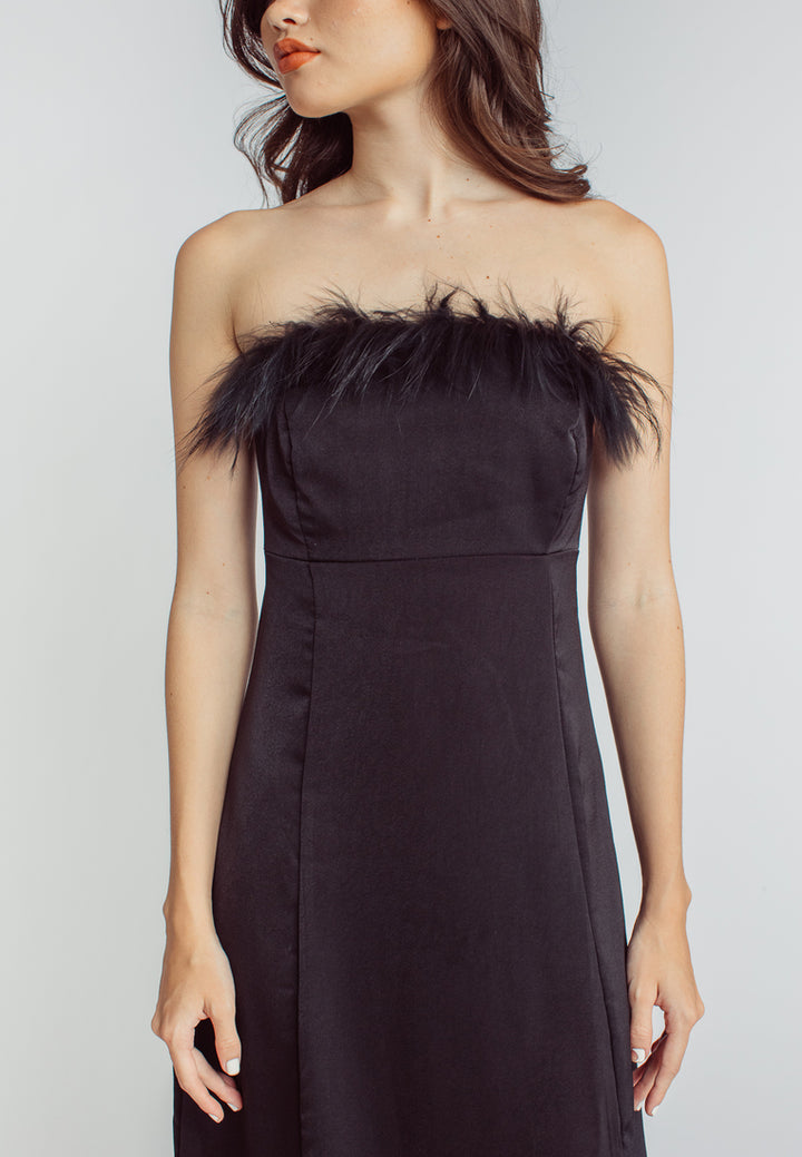 Keanu Black Classic Furr Neckline Tube Side Slit Midi Dress