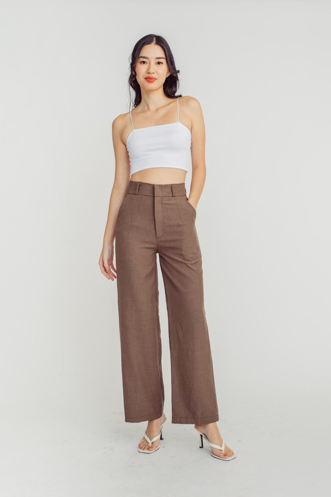 Jaro Brown Zipper Fly Straight Cut Trouser with Side Pockets and Belt Loop