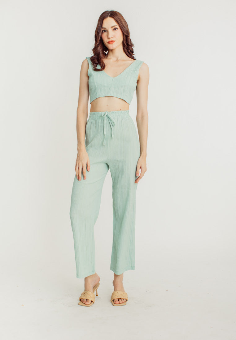 Misty Green V Neck Sleeveless Crop Top Elastic Waist Straight Cut Culottes Set