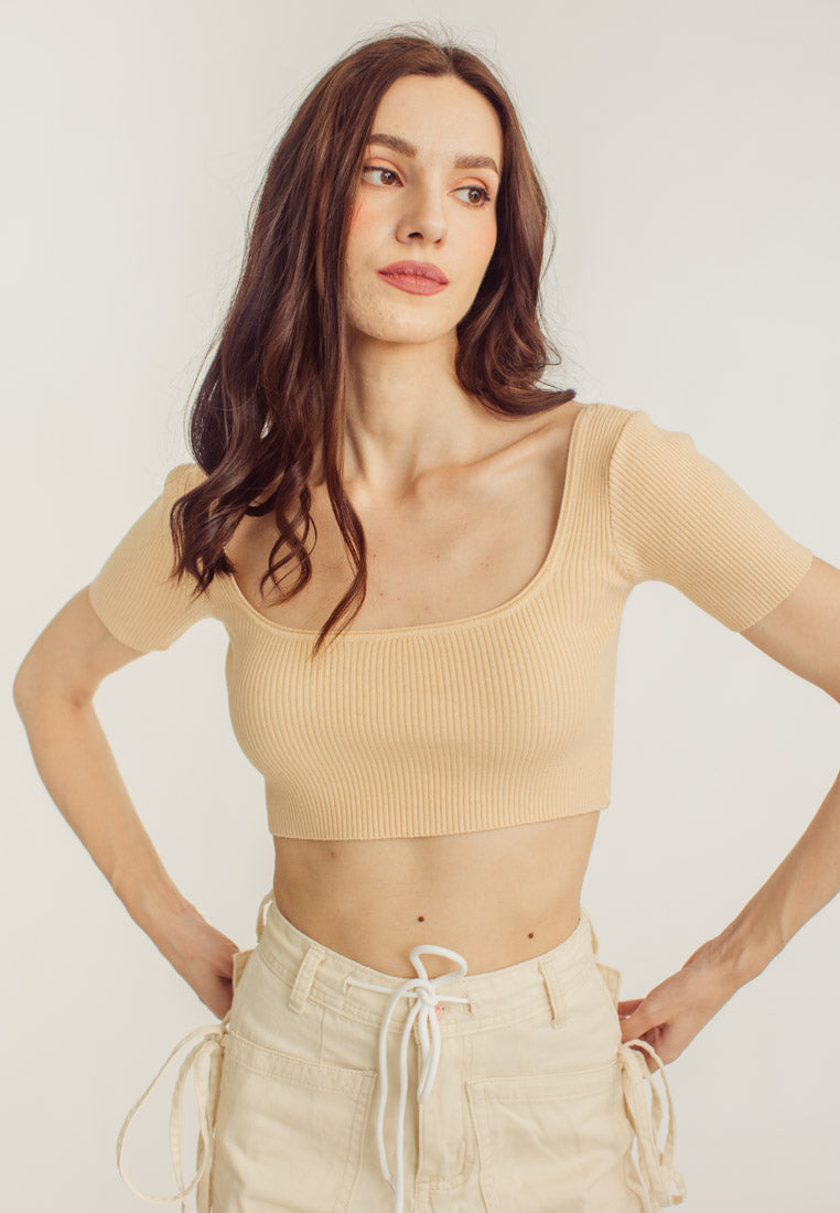 Agatha Beige Knitted Square Neck Short Sleeves Crop Top