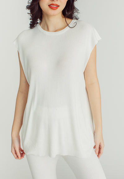 Jean White Round Neckline Sleeveless Top and Straight Cut Culottes Set