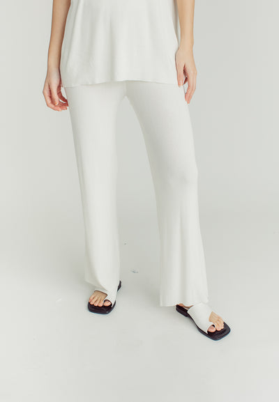 Jean White Round Neckline Sleeveless Top and Straight Cut Culottes Set